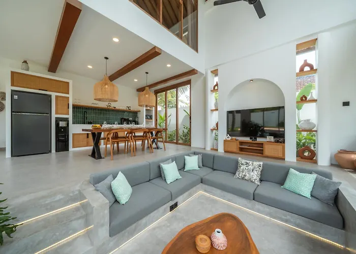 Villa Luxury Kupu Kupu, 160m From